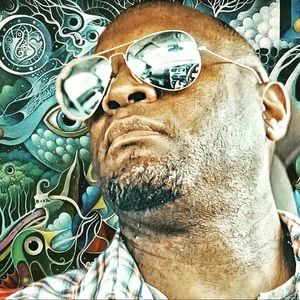 Meet your Posher, Lee